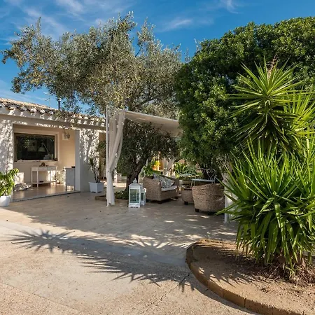 别墅 Maria Beatrice 夸尔图-圣埃莱娜